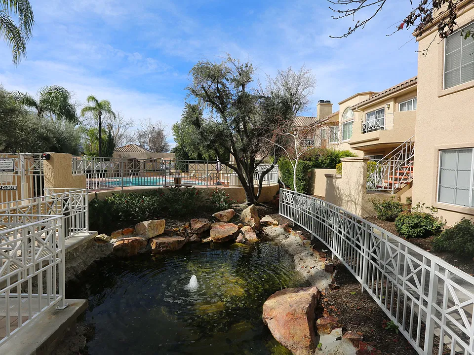 23903 Del Monte Dr #62