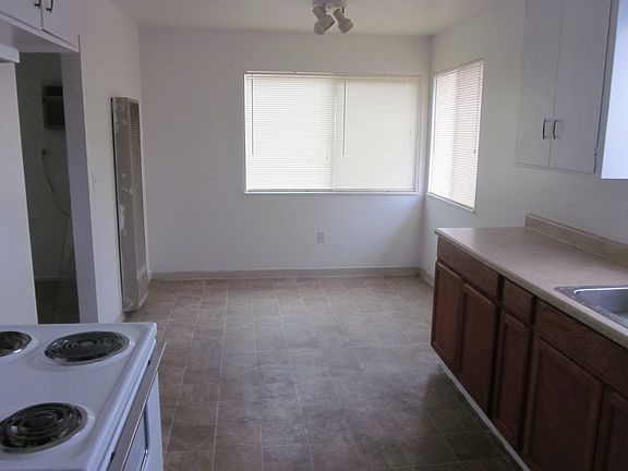 4th image of 245 W Benjamin Holt Dr APT 3