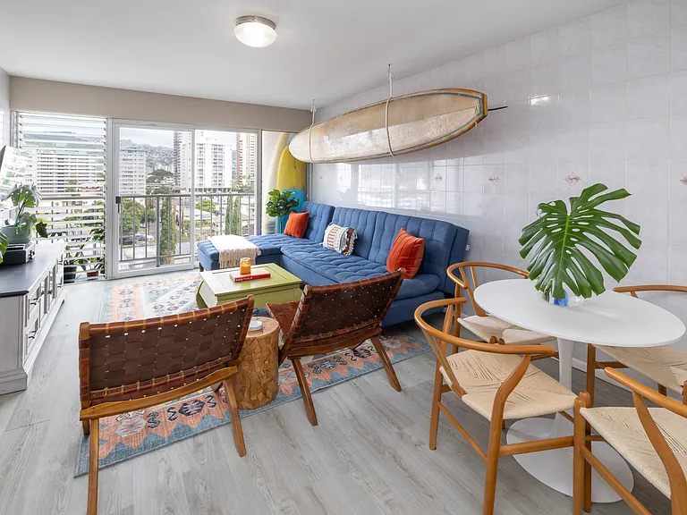 2440 Date St #702 — Photo 1
