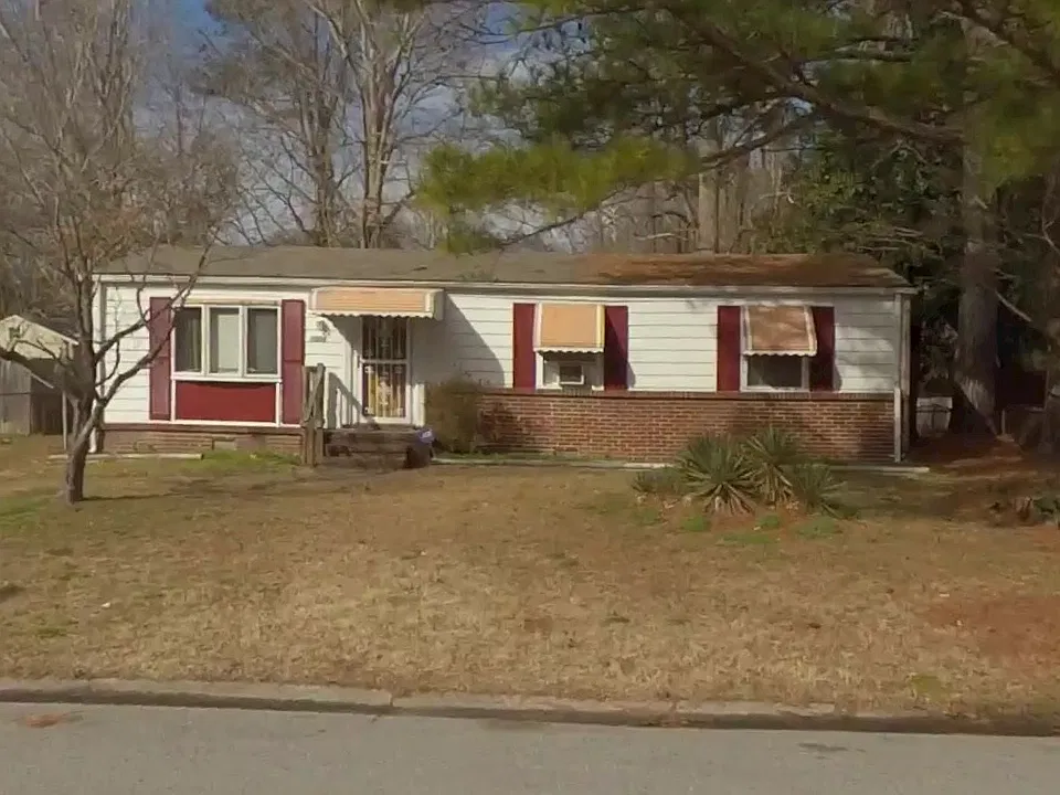 1222 Blythewood Ln