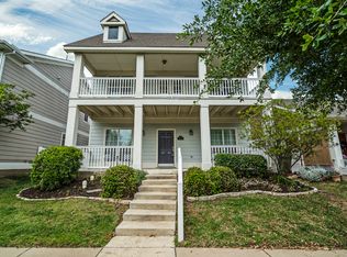 1217 King George Ln, Aubrey, TX 76227