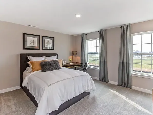 7010 Sunstone Pl, Carmel, IN 46033
