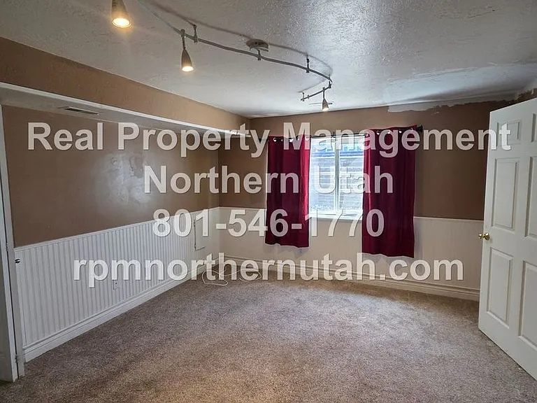 2784 S 850 W — Photo 17