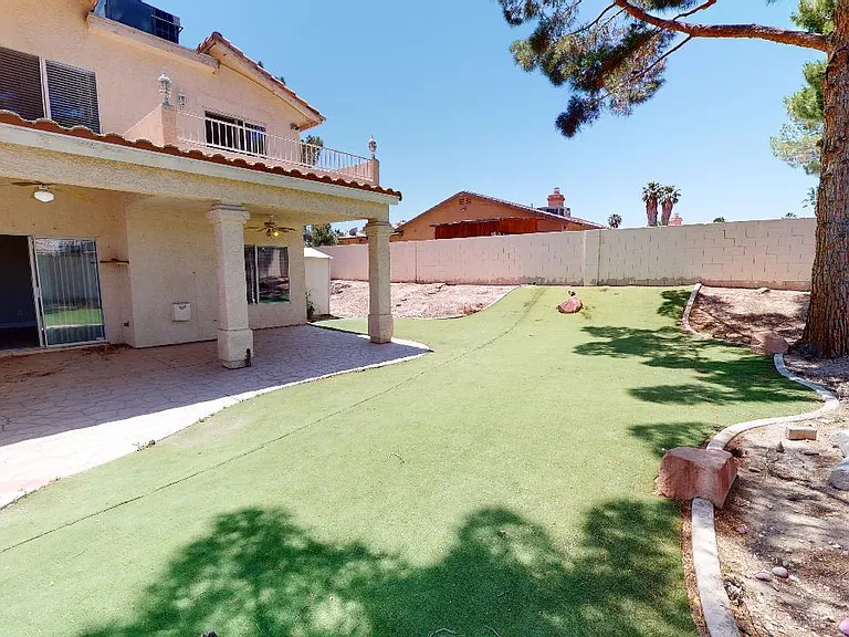 2570 Quail Wood Ct — Photo 40