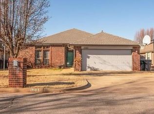 17105 Rose Holw, Edmond, OK 73012