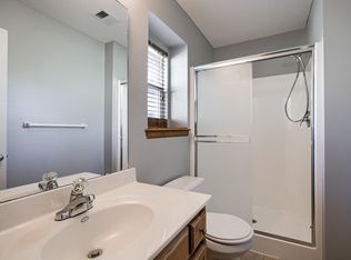 6336 NE 44th St, Kansas City, MO 64117