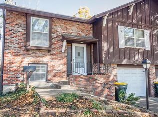 7723 Kessler Ln, Overland Park, KS 66204