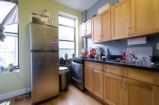 Rented by Flatiron Real Estate Advisors LLC | media 18