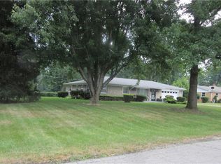 6063 Crooked Creek Dr, Indianapolis, IN 46228