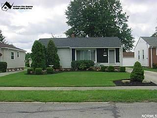 1st image of 30722 Royalview Dr