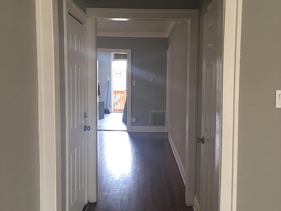 4th image of 7931 S Paulina St APT 2
