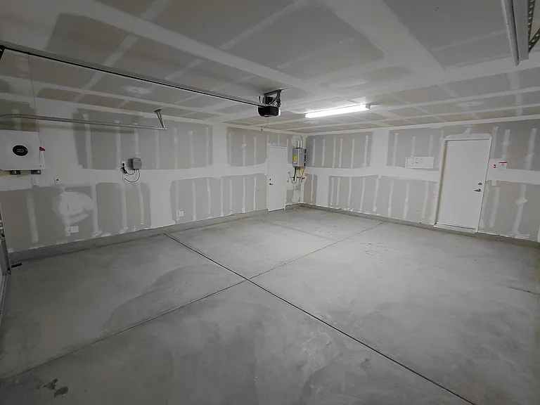 485 Palomino Ct — Photo 11