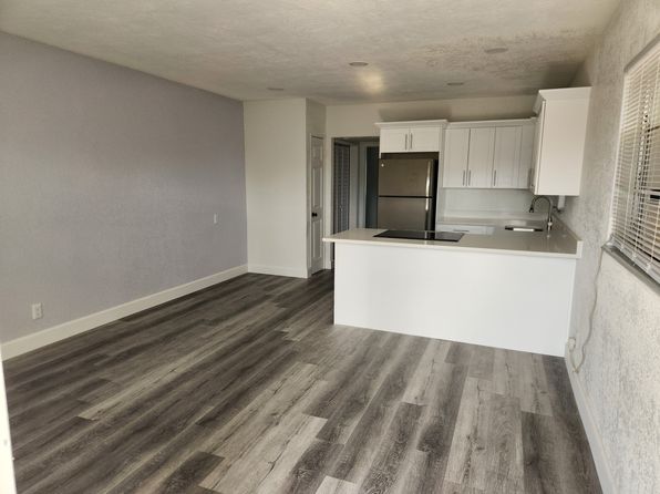 11065 2nd St E APT B