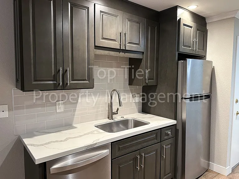1251 Homestead Ave #141 — Photo 5