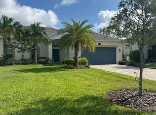 2738 Spur Dr, Melbourne, FL 32940