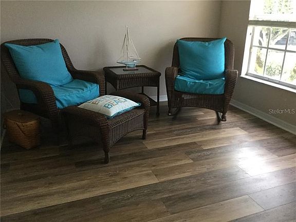 4th image of 5148 Layton Dr