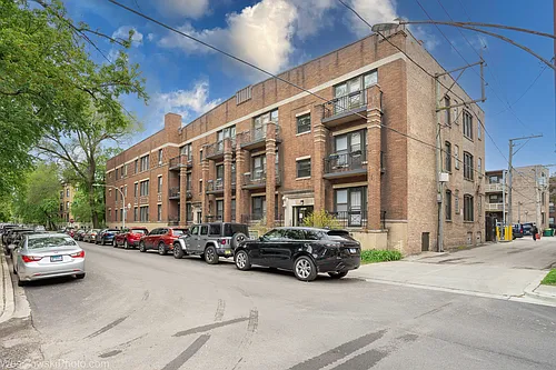 1165 E 54th St #1 Photo 1