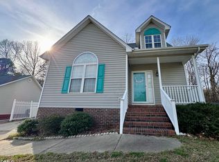 110 Hoskins Cir, Burlington, NC 27215