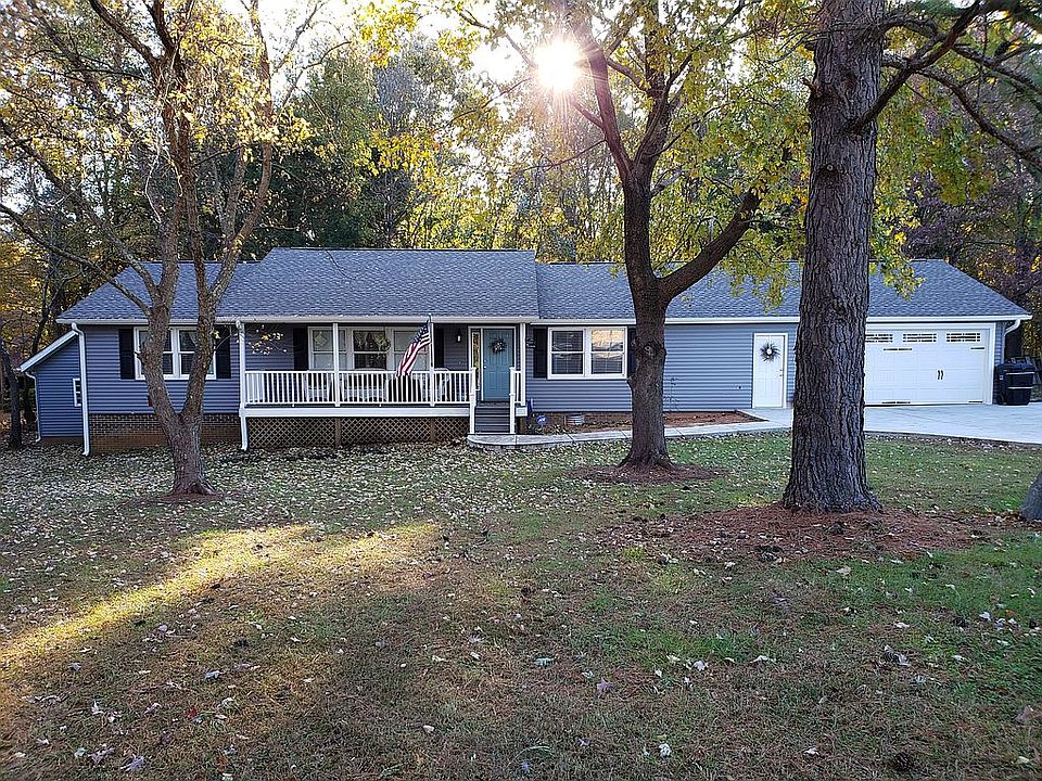 1st image of 154 Charleston Dr