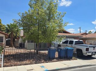 1744 Yellow Rose St, Las Vegas, NV 89108