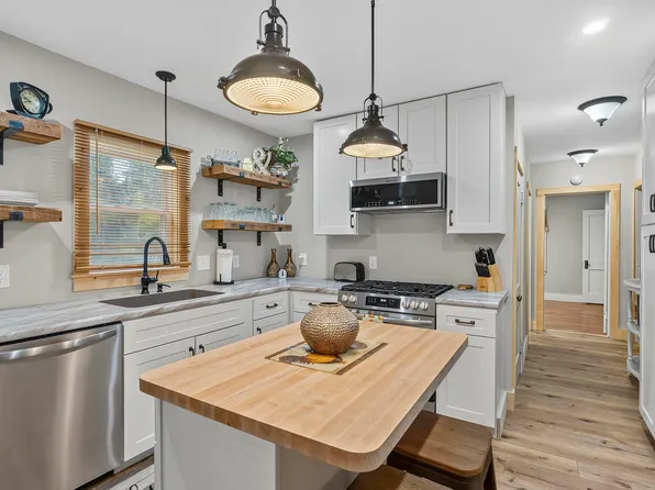 44 Macomber Avenue, Augusta, ME 04330
