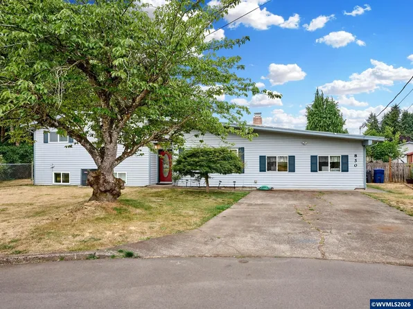 850 Marion St, Woodburn, OR 97071