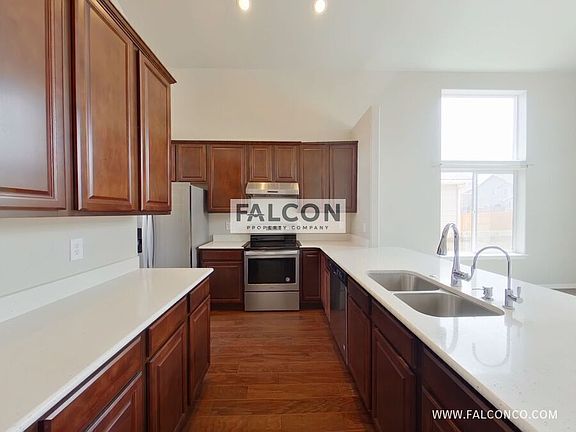 3rd image of 6162 Cider Mill Pl