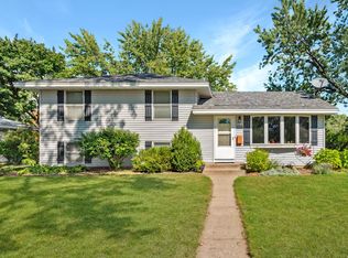 120 94 1/2 St E, Bloomington, MN 55420