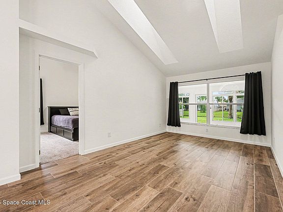 5th image of 7723 Greenboro Dr