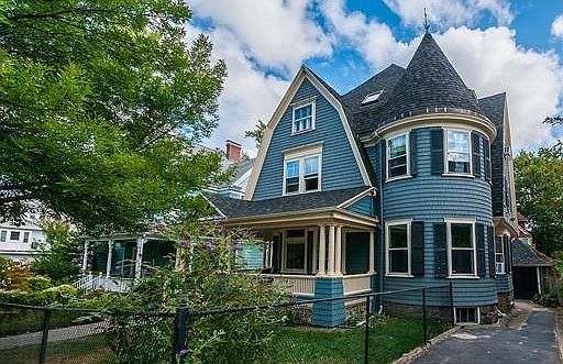 2nd image of 43 Kenwood St