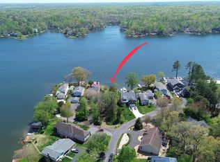 100 Flat Run, Locust Grove, VA 22508