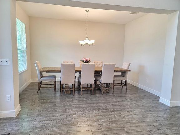 5th image of 1725 Fullers Oak Loop