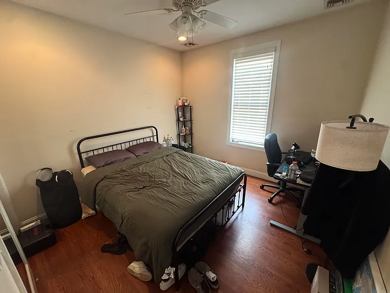 422 Monroe St #3 — Photo 4