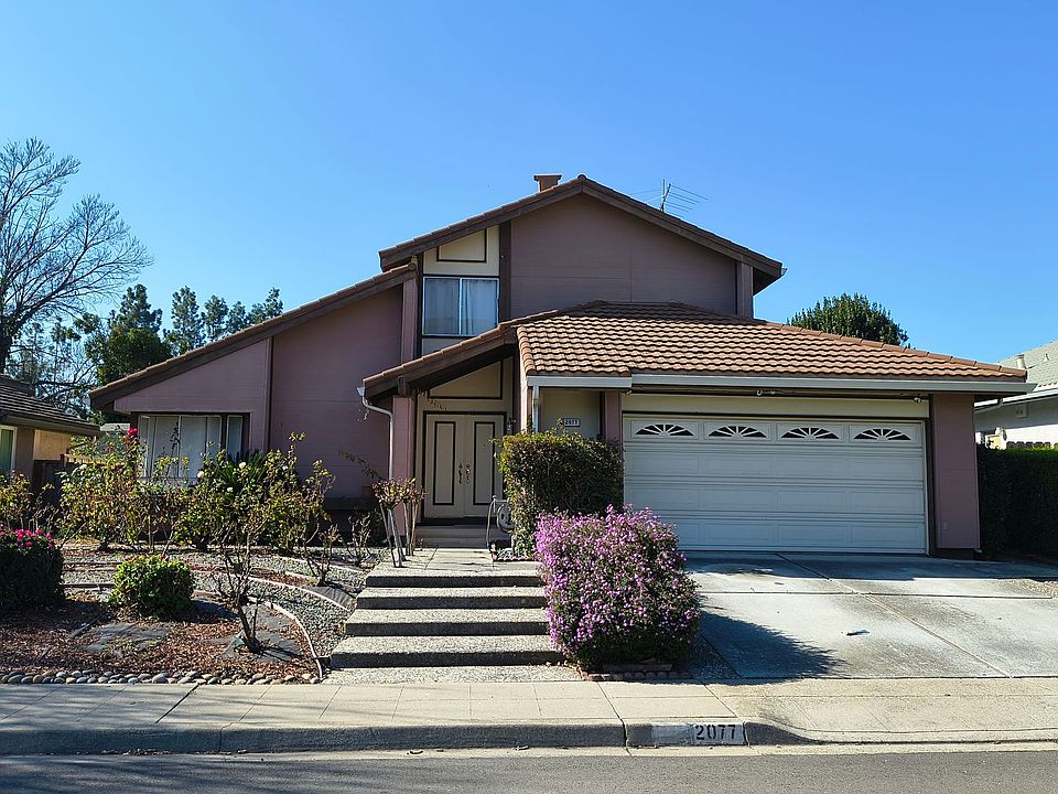 1st image of 2077 Mesa Verde Dr