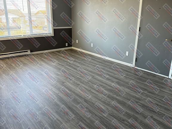 4th image of 7014 Robin Dr #1