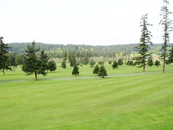 5th image of 269 Camaloch Dr