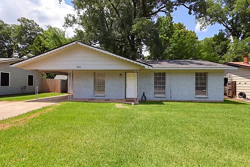 1523 Teekell St Photo 1 1523 Teekell St Photo 1