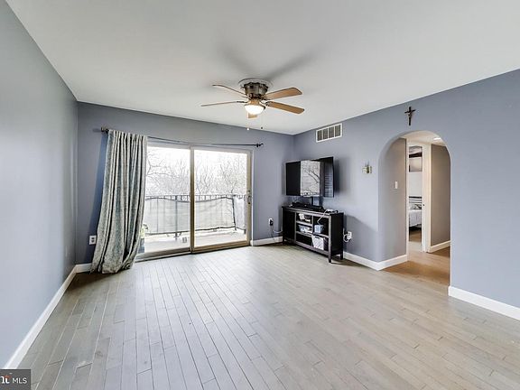 4th image of 3206 Spartan Rd APT 17