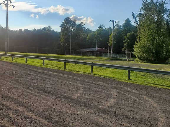 5th image of 3350 Route 28