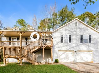 5878 Homestead Cir, Rex, GA 30273