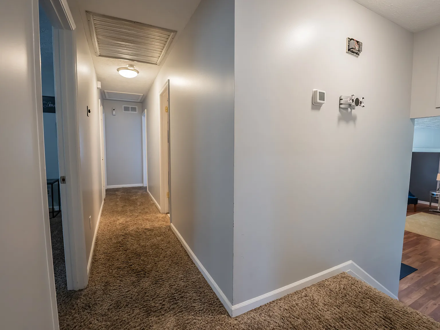4 bed, 2.5 bath, 2200 sqft, $3,300 — Photo 3