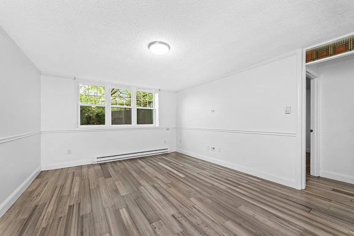 2 bed, 1.0 bath, 750 sqft, $2,600 — Photo 3