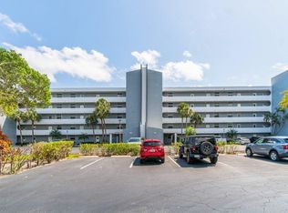 250 NW 67th St APT 124, Boca Raton, FL 33487