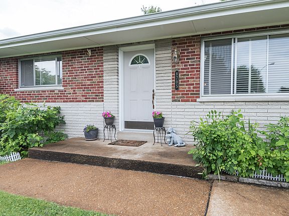 5th image of 8705 Madeira Dr