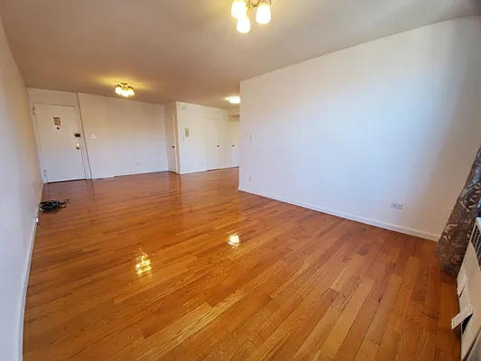 Rented by Hatuka Properties | media 10