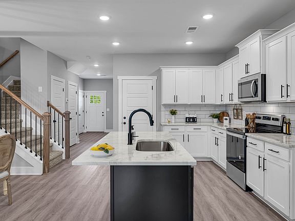 5th image of 538 Twyla Dr Lot 41-B