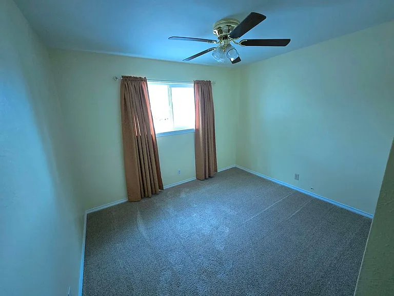 1500 Shirley St NE — Photo 28