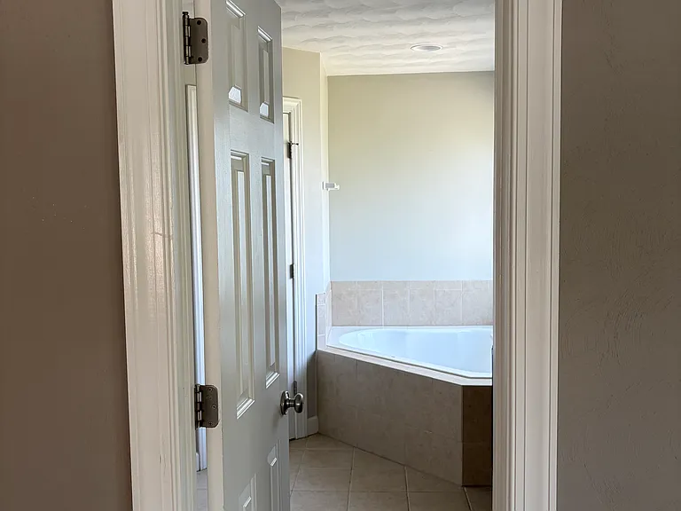 3632 Garland Dr — Photo 28