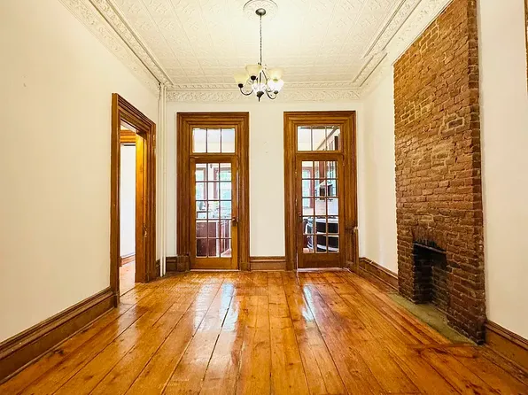 162 President St #2, Brooklyn, NY 11231