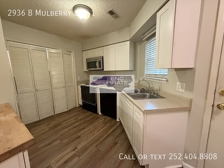 2936 B Mulberry Ln #1 — Photo 3